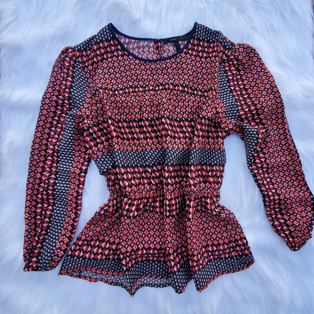 ⭐️2/$25⭐️Blouse Long Sleeve Elastic Waist Geometric Pattern - Picture 1 of 8